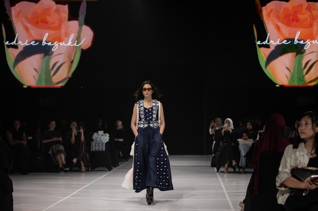 Kolaborasi ini sejalan dengan kampanye Adrie Basuki bersama Cancer Information and Support Center (CISC) yang telah berjalan selama tiga tahun terakhir, menggambarkan perjalanan dari ketidakberdayaan menuju harapan dan kekuatan hidup. (Foto: Dok. JF3)