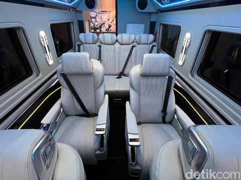 Mercedes-Benz Sprinter Platinum Ultimate Plus garapan Karoseri Baze Luxury mejeng di GIIAS 2025
