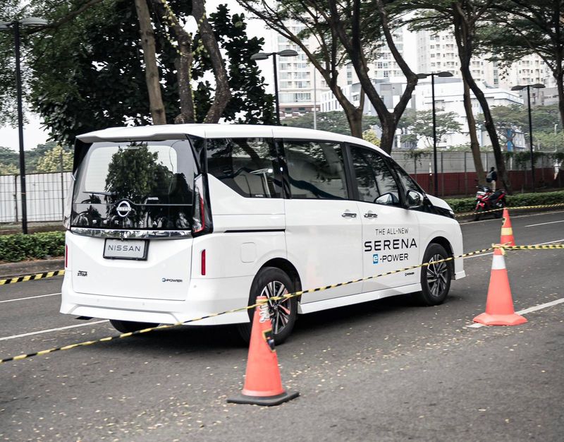 Nissan Serena e-Power