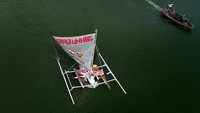 Ekspedisi ini melibatkan 7-8 mahasiswa dari berbagai fakultas, termasuk Kelautan, Hukum, Teknik, dan MIPA. Mereka akan bergantian menempuh perjalanan laut menggunakan perahu Sandeq kapal tradisional khas Sulawesi Selatan yang telah digunakan oleh nenek moyang pelaut Bugis-Makassar dalam menjelajahi Nusantara.Foto: ANTARA FOTO/HASRUL SAID