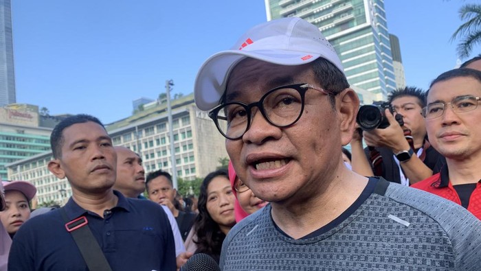 Pramono Anung di parade JWFF 2025 di Bundaran HI, Jakarta Pusat, Minggu (3/7/2025).