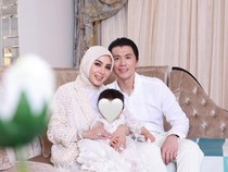 Reino Barack Bongkar Kehidupan Syahrini di Singapura