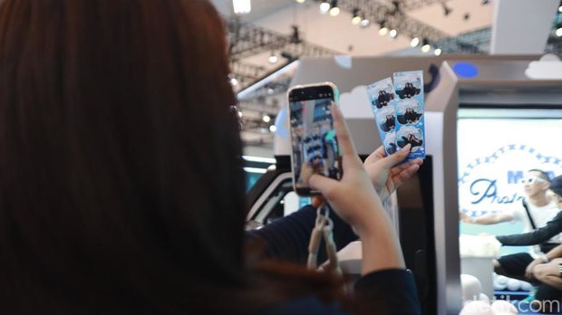 Toyota kolaborasi dengan MoJa untuk memodifikasi Hilux Rangga menjadi photobooth