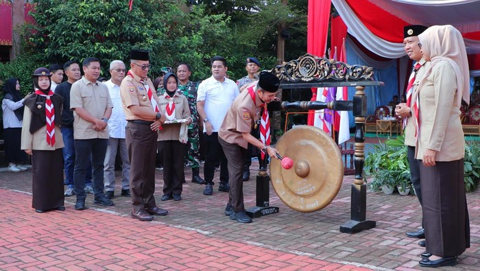 Wali Kota Palembang Ratu Dewa secara resmi membuka kegiatan Golden Scout IV