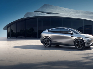 XPENG G6 Debut di GIIAS 2025, Bawa Teknologi Canggih-Desain Sporty