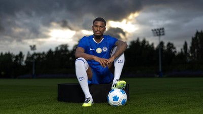 7 Pembelian Termahal Chelsea Musim Panas Ini: Sarr, Hato, hingga Pedro