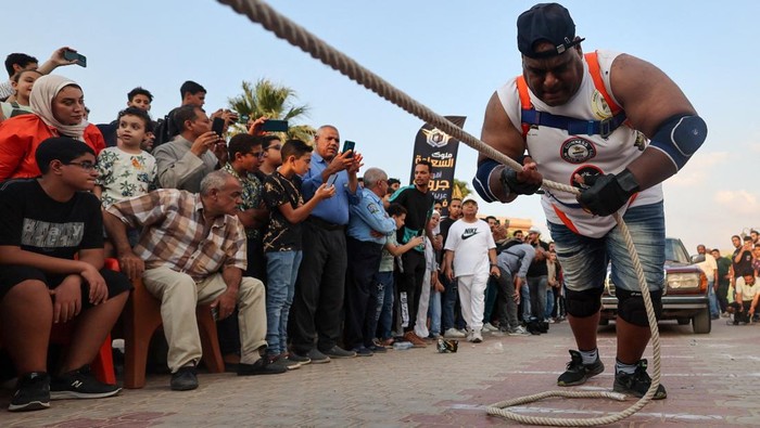 Egyptian wrestler Ashraf Mahrous, 44, nicknamed 