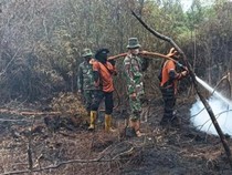 Karhutla di Muara Enim Meluas, 77 Kali Water Bombing Diturunkan