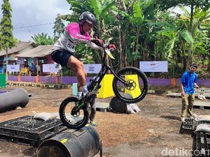 Adu Tangkas Puluhan Atlet Sepeda BMX dari 8 Provinsi di Ciamis