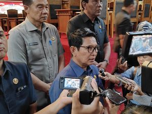Adi Arnawa Usul ke Pemprov Agar Bikin Perseroda Kereta Api Lingkar Bali