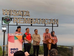 BBM di Jember Normal, Gus Fawait Cabut SE Belajar Daring dan WFH