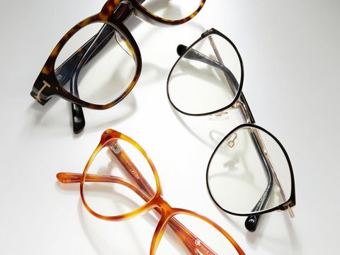 Frame Kacamata Agar Wajah Awet Muda Frame Kacamata Agar Wajah Awet Muda