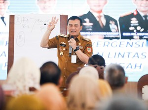 Gubernur Luthfi Perintahkan Bupati Pati Evaluasi PBB Naik 250%: Turunkan!