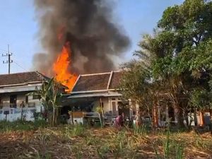 Gudang Mebel di Winongan Pasuruan Kebakaran, Kerugian Rp 300 Juta