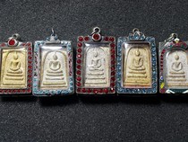 Seberapa Penting Jimat Bagi Orang Thailand?