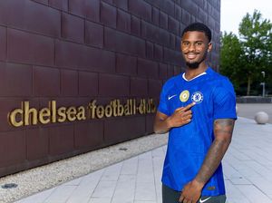 Sah! Jorrel Hato Jadi Pemain Baru Kedelapan Chelsea Musim Ini