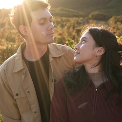 Momen Romantis Keisya Levronka dan Nyoman Paul, Bikin Baper!