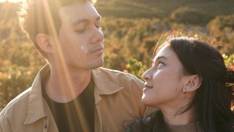 Momen Romantis Keisya Levronka dan Nyoman Paul, Bikin Baper!