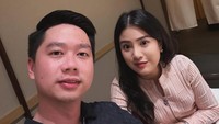Di Instagram, Valencia Tanoesoedibjo mengucapkan selamat ke Kevin Sanjaya. Ia sekaligus mengungkapkan hal yang harus diperbaiki bersama sang suami di momen spesial itu. (Foto: dok Instagram valenciatanoe)