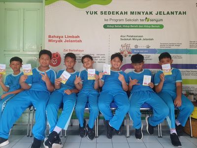 Momen Cek Kesehatan Gratis di SDN Cideng 02 Pagi, Dipantau Mendikdasmen