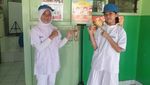 Momen Cek Kesehatan Gratis di SDN Cideng 02 Pagi, Dipantau Mendikdasmen