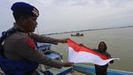 Merah Putih Berkibar di Laut, Nelayan Aceh Barat Dapat Bendera dari Polisi Laut