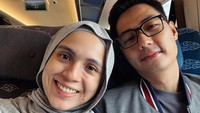 Nycta Gina lalu mengutarakan harapan untuk Rizky Kinos. Jgn bosen sama aku ya, terus diingetin spy aku bisa jadi makmum yg baik buat kamu, biar kita bisa sama-sama terus sampe ke surganya Allah SWT, tulisnya. (Foto: dok Instagram missnyctagina)