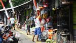 Pedagang Pasar Barito Bertahan Hadapi Penggusuran