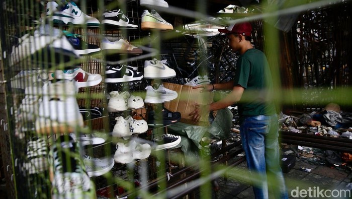 Pemprov DKI Jakarta Bakal Perbaiki Pasar Taman Puring Pasca kebakaran hebat, Pemprov Jakarta akan merevitalisasi Pasar Taman Puring. Para pedagang tetap berjualan di lokasi sambil menanti perbaikan.