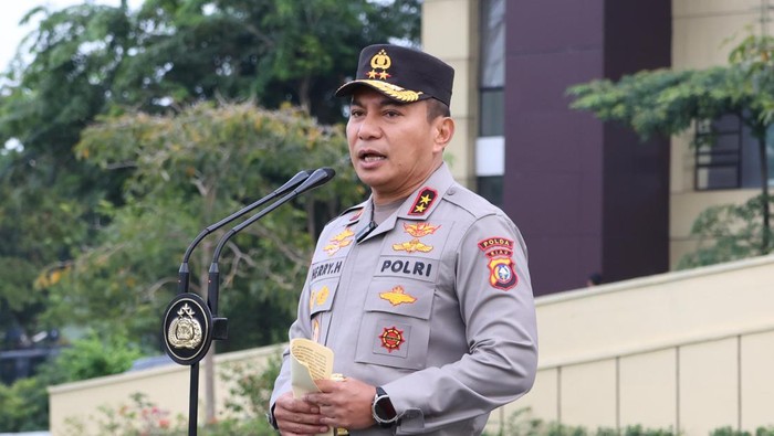 Polda Riau menggandeng Cipayung Plus dan mahasiswa se-Provinsi Riau menjadi agen Green Policing, Senin (4/8/2025).