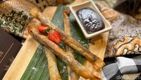 Selain suasana resto yang nyaman, menu yang ditawarkan merupakan makanan Nusantara yang merupakan comfort food bagi orang Indonesia. Foto: detikcom/Riska Fitria