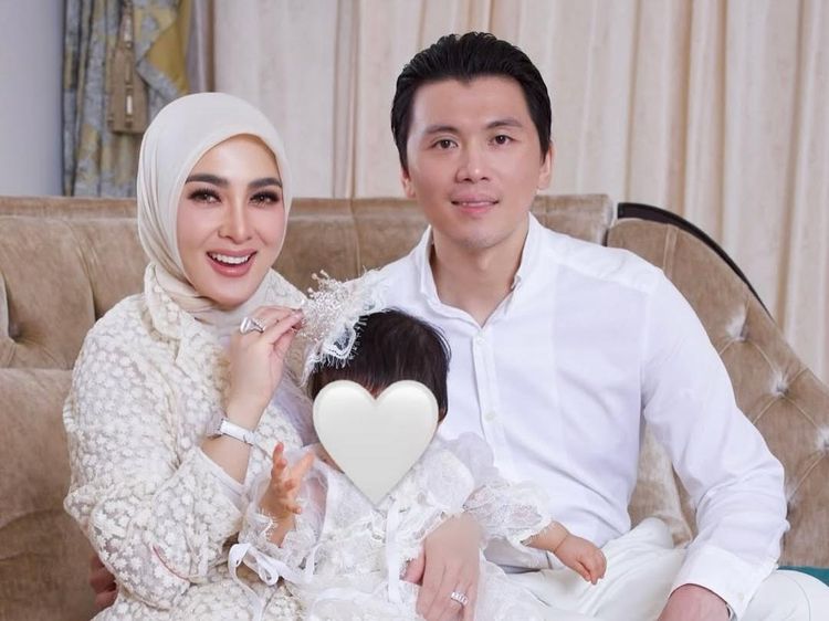 7 Artis Indonesia yang Sembunyikan Wajah Anak di Medsos, Jaga Privasi