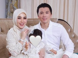 7 Artis Indonesia yang Sembunyikan Wajah Anak di Medsos, Jaga Privasi