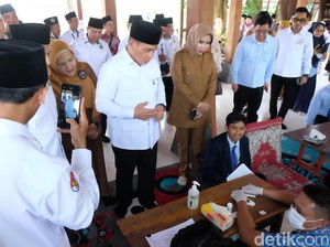 Wamenag Pastikan Program Cek Kesehatan Gratis Siswa di Sidoarjo Lancar