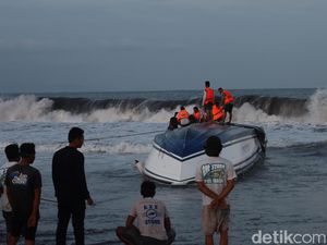 Otoritas Nusa Penida Tegaskan Cuaca Cerah Saat Kapal Dolphin Berlayar ke Sanur