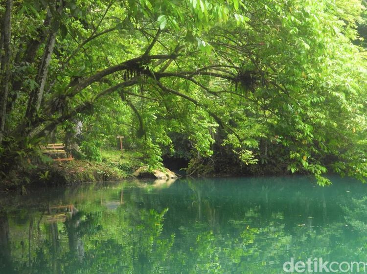 Danau Nyadeng untuk Jiwa Petualang