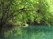Menapaki Danau Nyadeng, Destinasi untuk Mereka yang Berjiwa Petualang