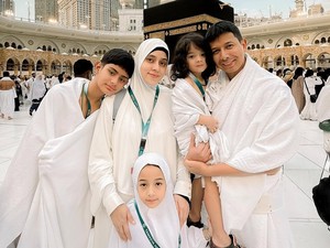 Video: Fairuz-Sonny Ungkap Anak-anaknya Ogah Pulang Pas Umrah!