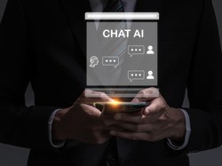 Video: Wamen Komdigi Nezar Patria Bicara Sisi Gelap AI