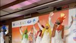 Potret Meriahnya Jakarta World Folklore Festival di SMP Islam Al Azhar 1 Jakarta