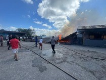 Kebakaran di Pasar Omele Tanimbar Maluku, 2 Bangunan Hangus