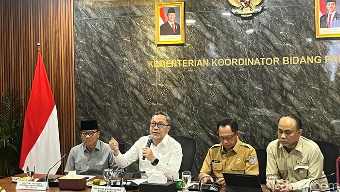Menteri Koordinator Bidang Pangan Zulkifli Hasan