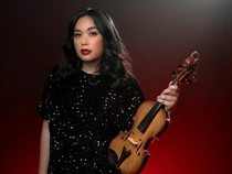 Main Cantik Milik Mia Ismi Masuk Album Dunia Fenomenal