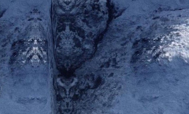 Heboh! Wajah Misterius di Gunung Chili Terekam Google Maps