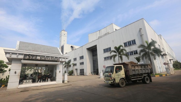 PLTSa Benowo Surabaya.