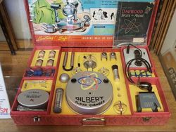 Potret Kehidupan Tahun 1950-an, Seperti Ini Rupanya