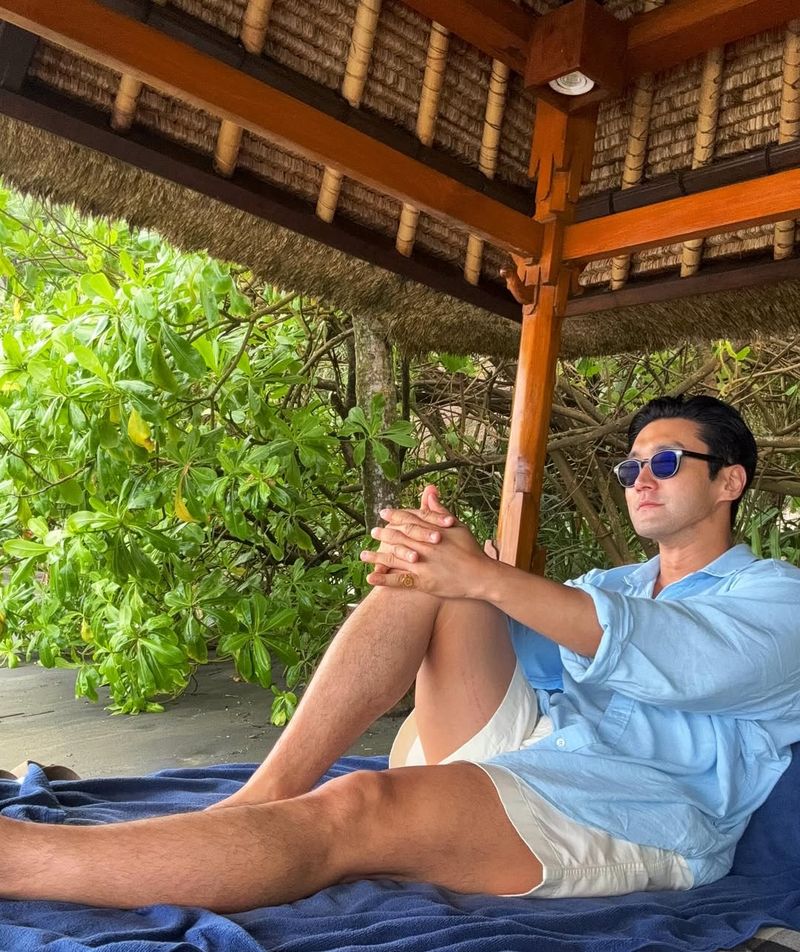 Siwon tengah menikmati liburan di Bali. (Instagram @siwonchoi)