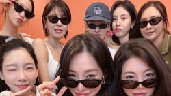 SNSD Full Member Rayakan Ultah Ke-18 SNSD Full Member Rayakan Ultah Ke-18