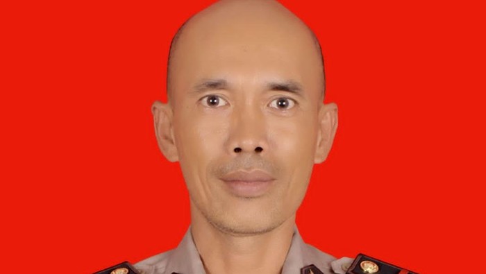 Sosok Ipda Donald Junus Halomoan, personel Satuan Brimob Polda Riau yang gugur usai lawan karhutla.