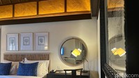 Suasana di dalam kamar Sudamala Resort Senggigi juga kental dengan nuansa khas Lombok. (Femi diah/detikcom)